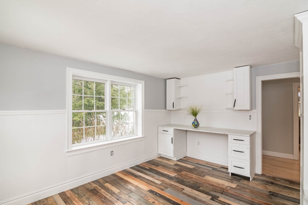 311 Captain Nathaniel Dr.