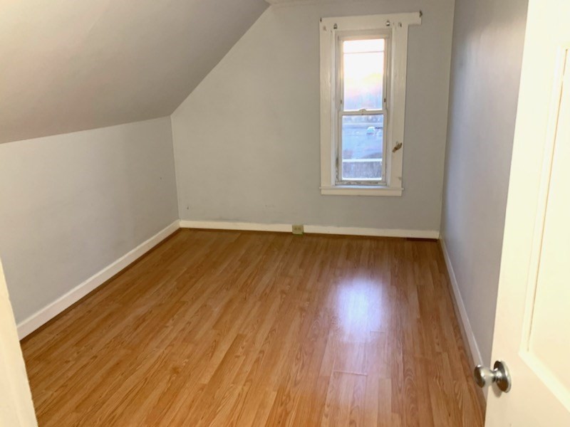 52 Harrison Ave # 3
