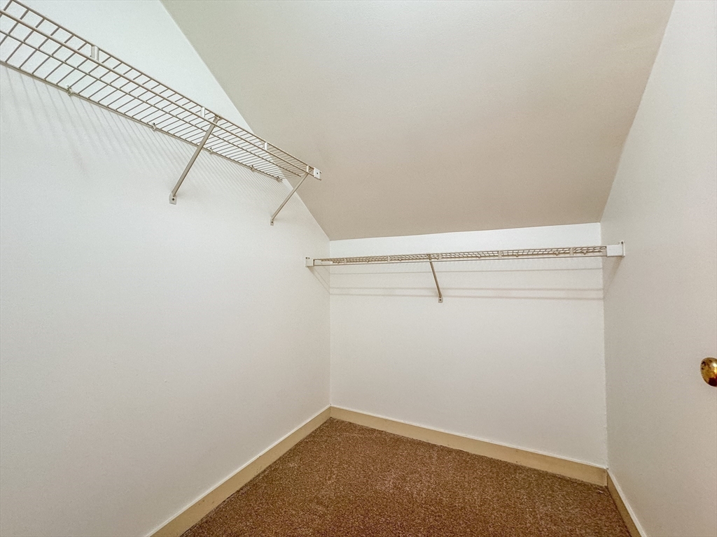 5 Oak Ct # 5
