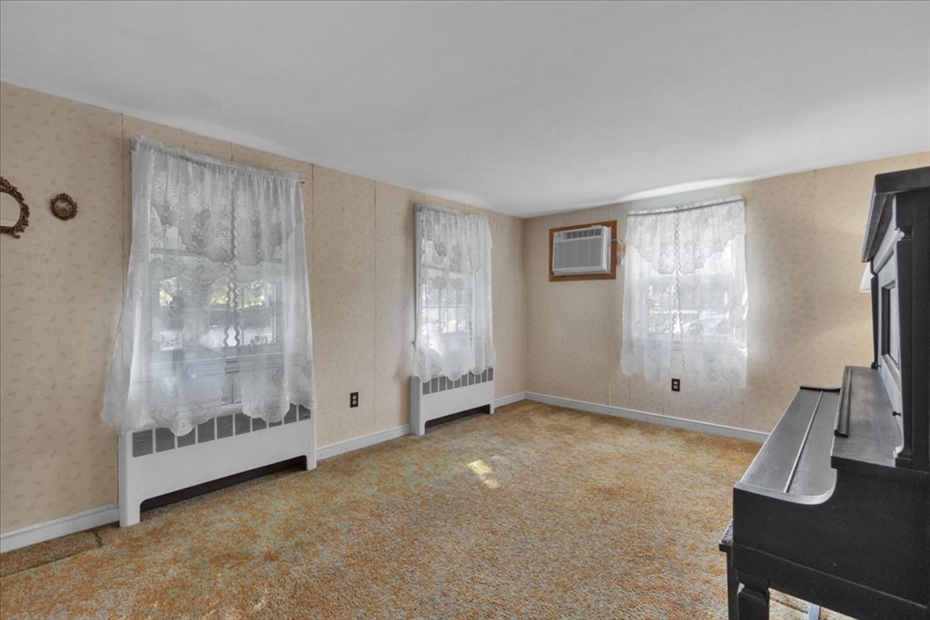 48 Bay State Cir