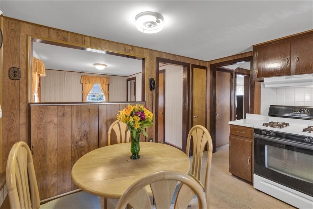 48 Bay State Cir