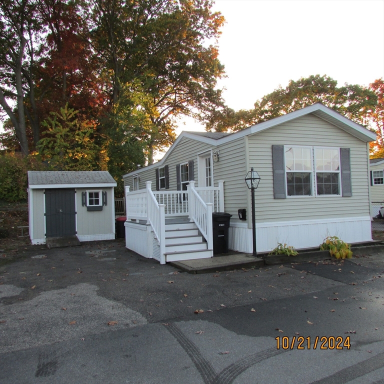 7 Stella Drive