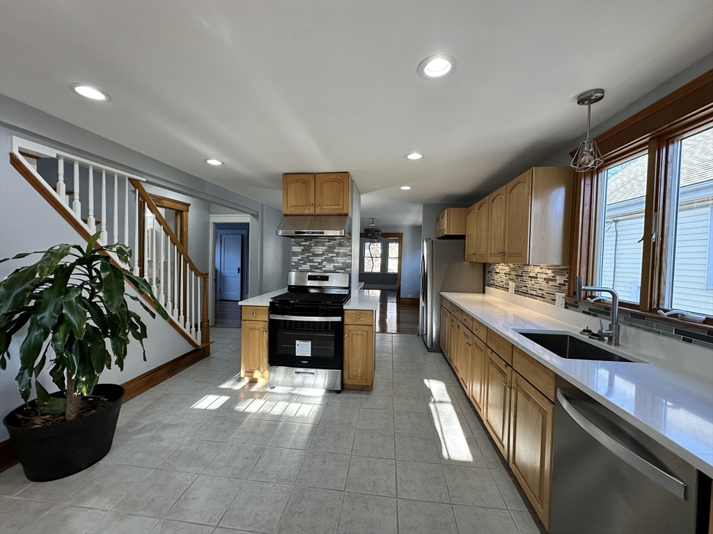 159 Boston Ave # 2
