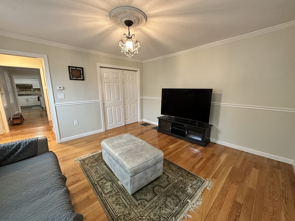 23 Tremont St # 23