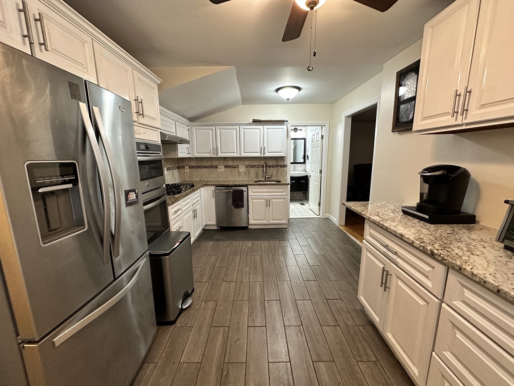 23 Tremont St # 23