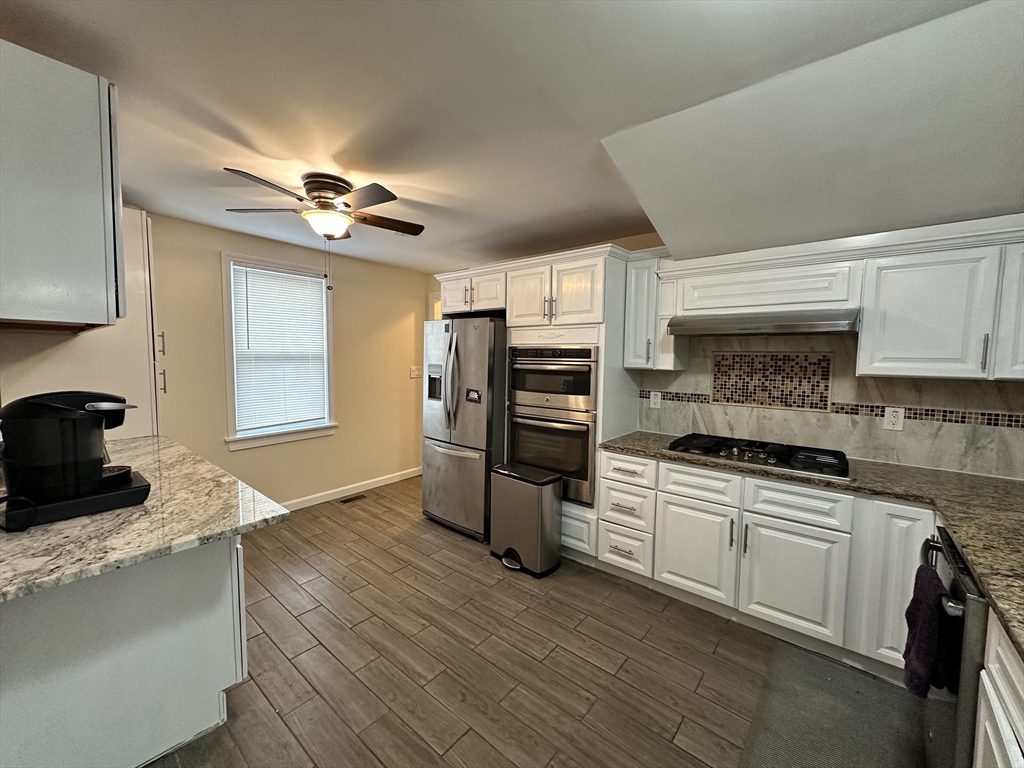23 Tremont St # 23