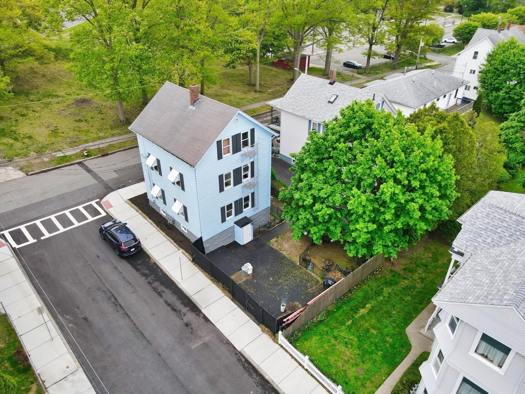 204 Hood St