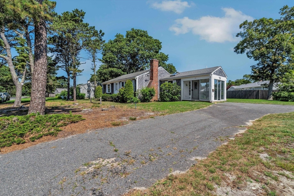 22 Maushops Path
