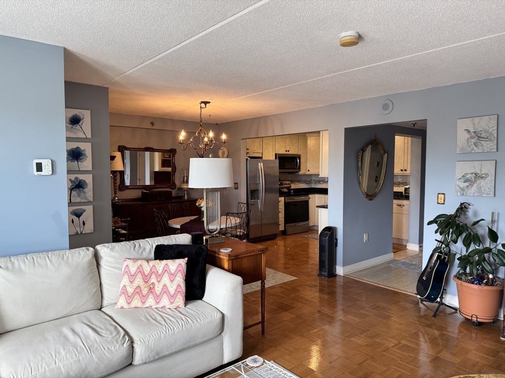 200 Cove Way # 819