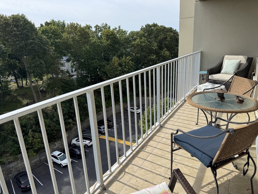 200 Cove Way # 819