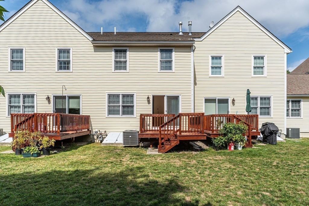 715 Thayer St # 715