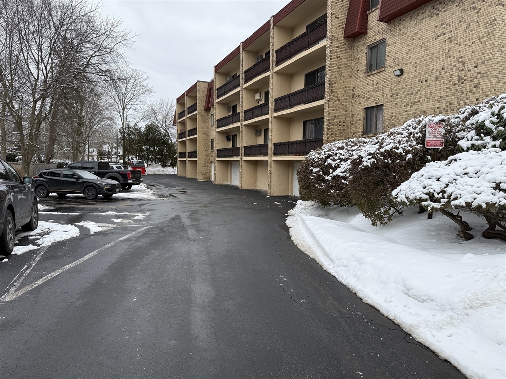 43-51 Albion St # C9