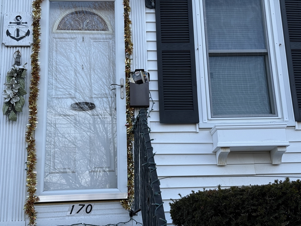 170 Neck St # 170
