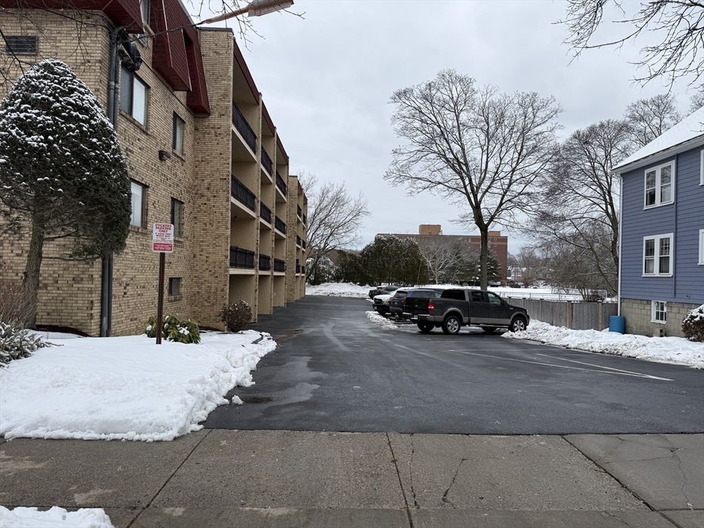 43-51 Albion St # C9