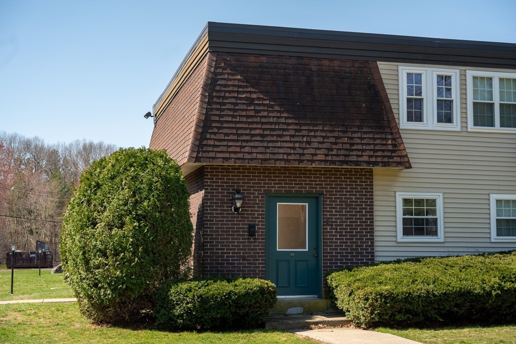 180 Main St # 2110