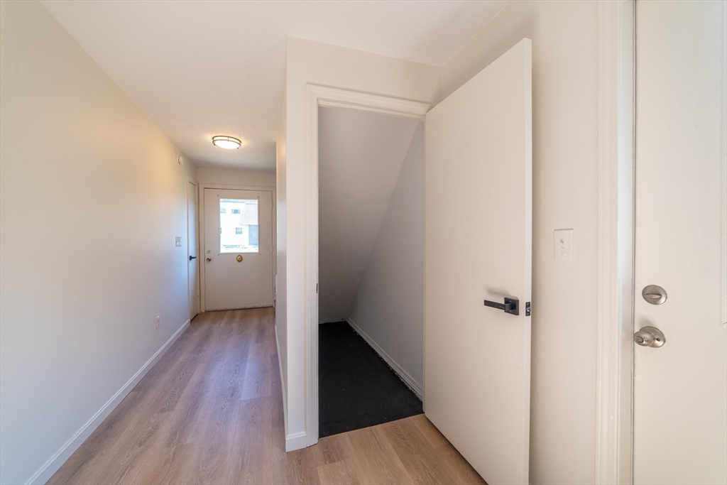 180 Main St # 2110