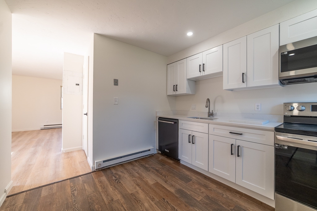 180 Main St # 2110