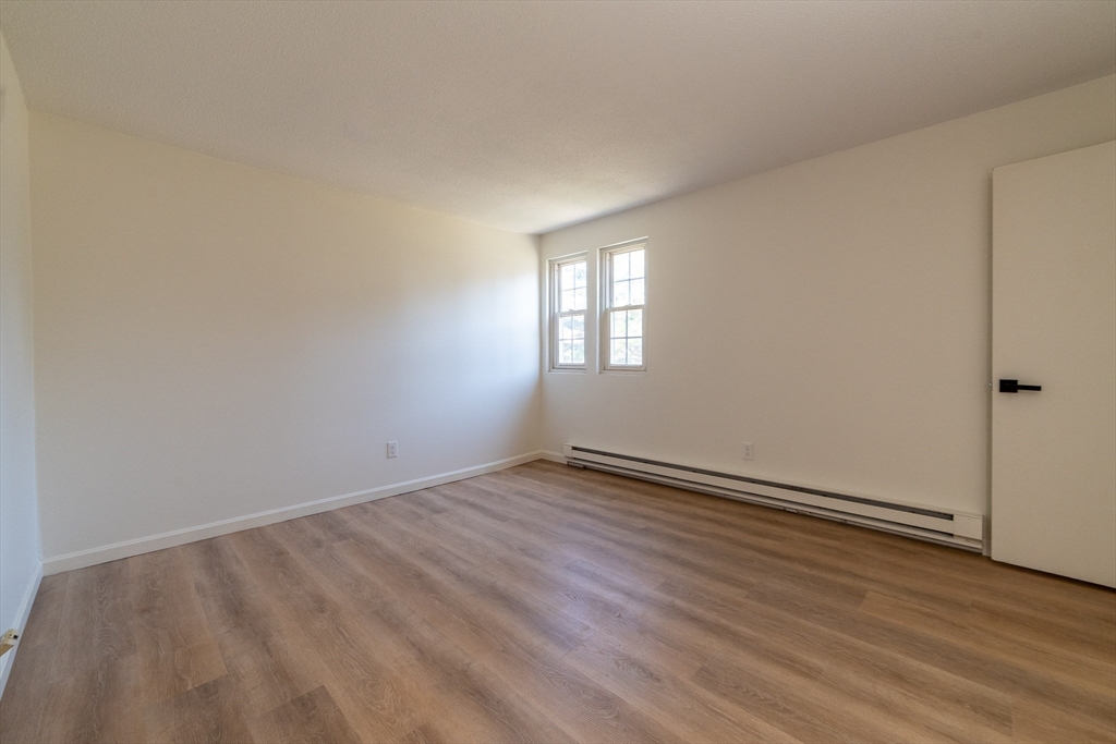 180 Main St # 2110