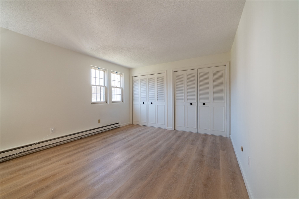 180 Main St # 2110