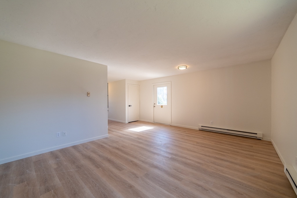 180 Main St # 2110