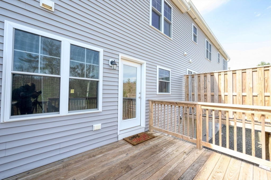 55 Plymouth St # G27
