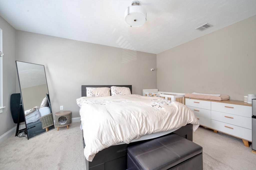 55 Plymouth St # G27