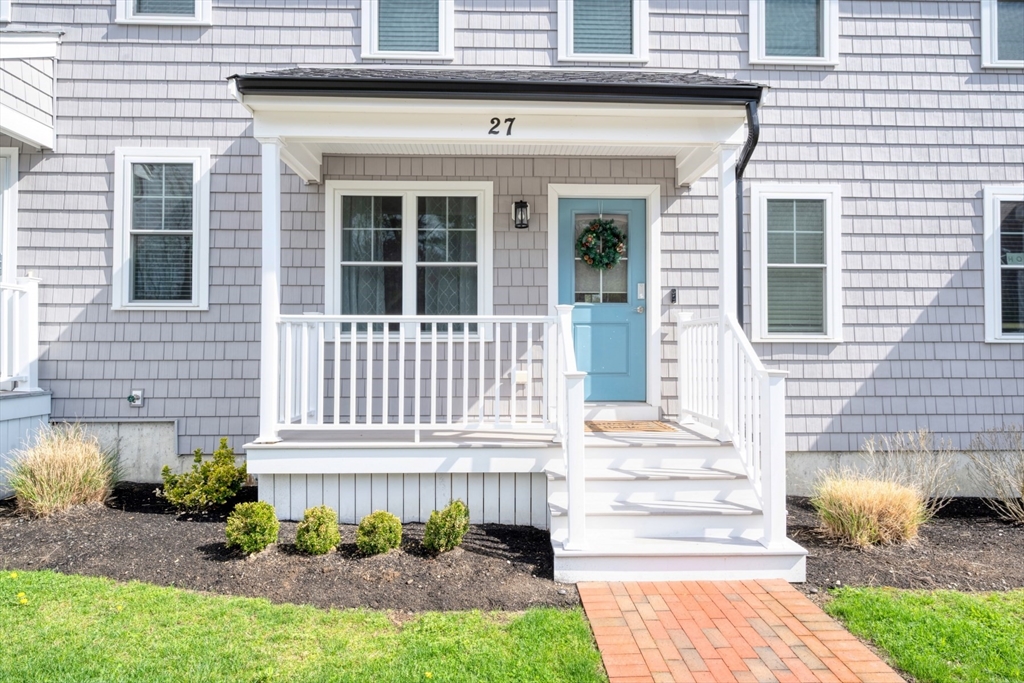 55 Plymouth St # G27