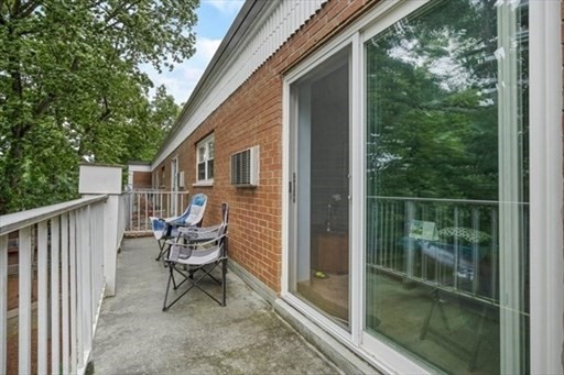 55 Greentree Ln # 44