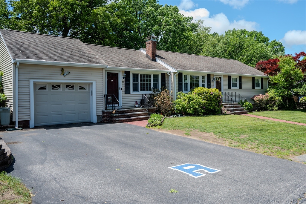 54 Stearns Dr