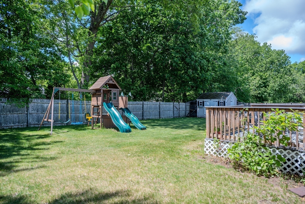 54 Stearns Dr