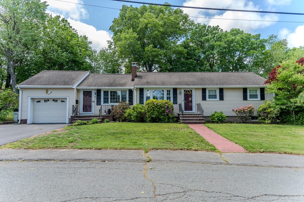 54 Stearns Dr