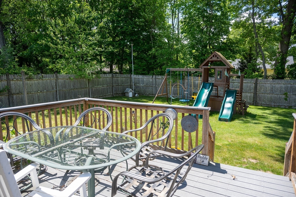 54 Stearns Dr