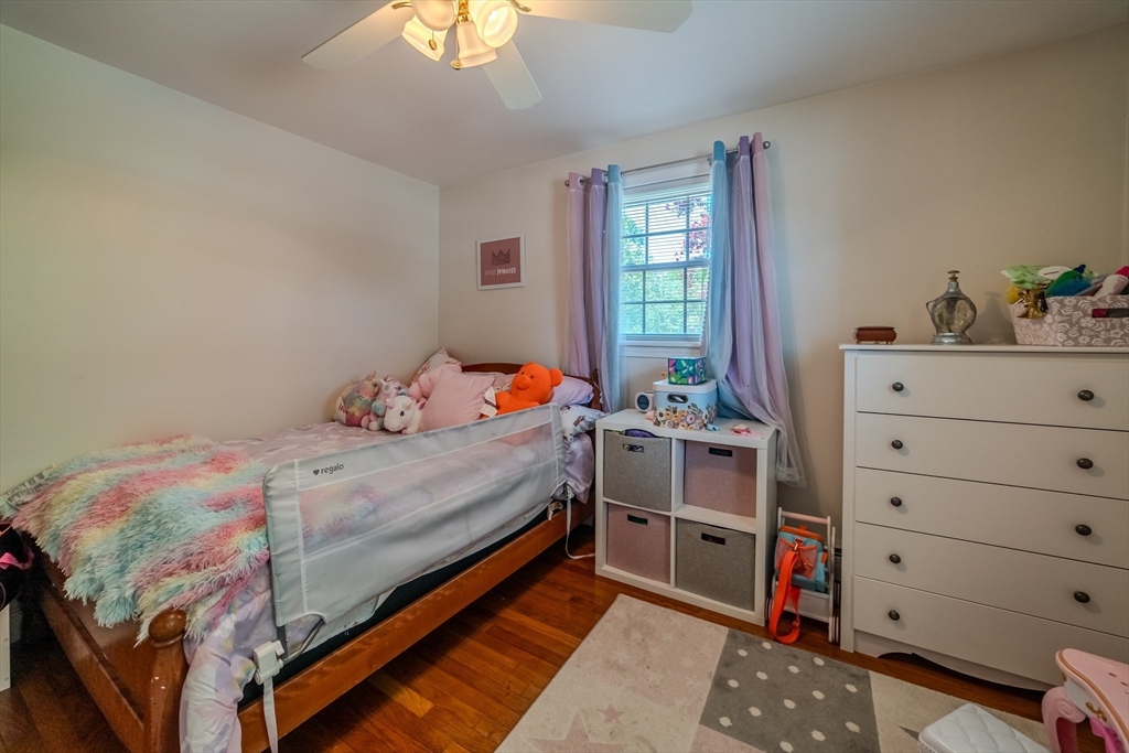 54 Stearns Dr