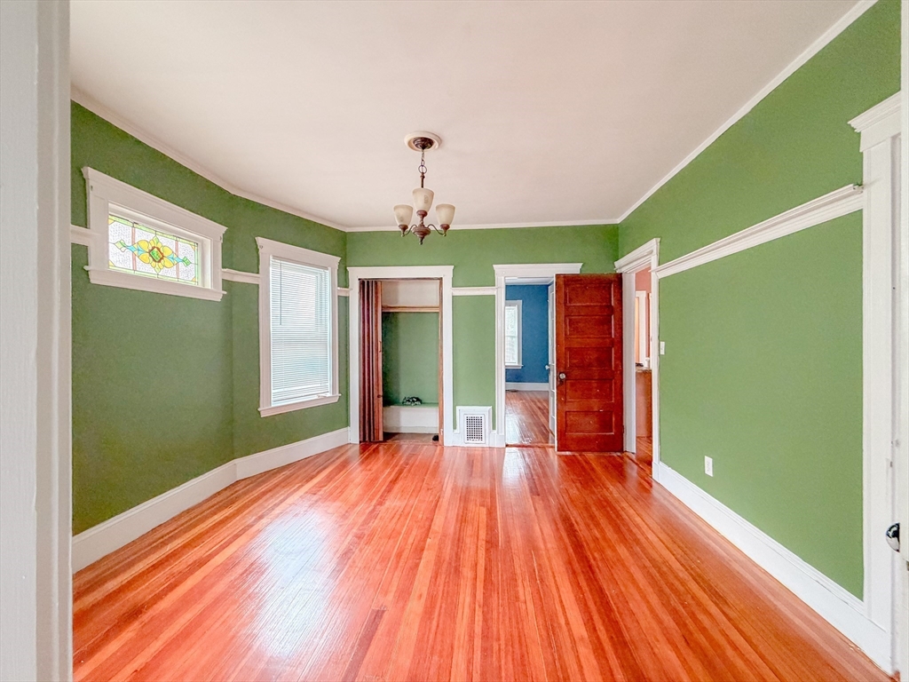 21 Saint Marks Rd