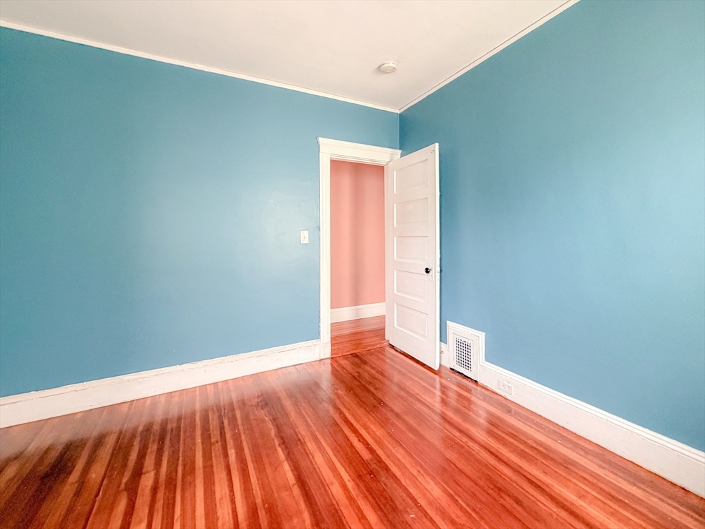 21 Saint Marks Rd