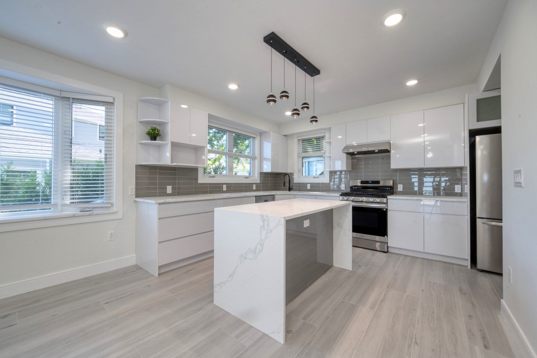 103 Dorchester St # 1