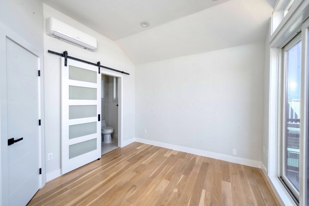 103 Dorchester St # 2