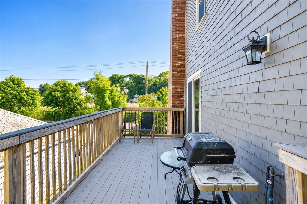 29 Wituwamat Rd