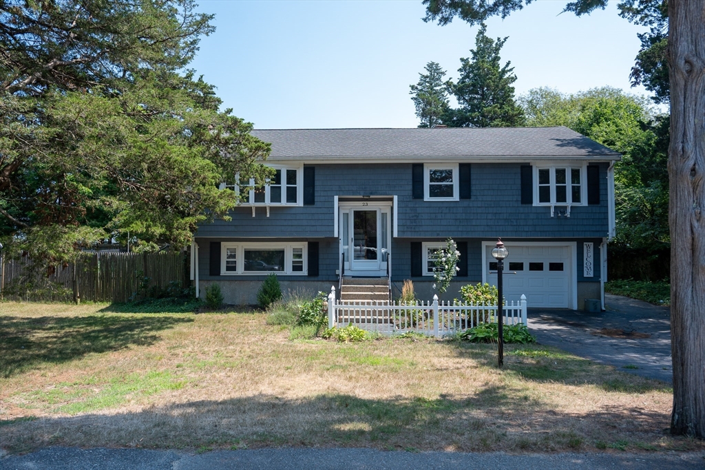 23 Gratto Rd