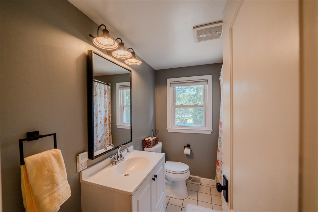23 Gratto Rd