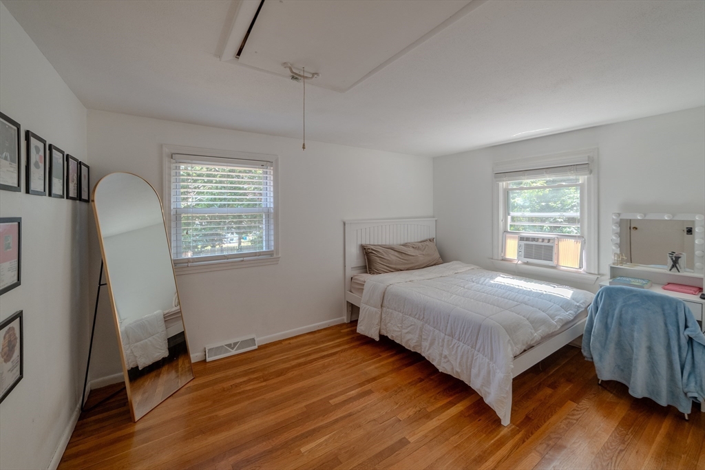 23 Gratto Rd