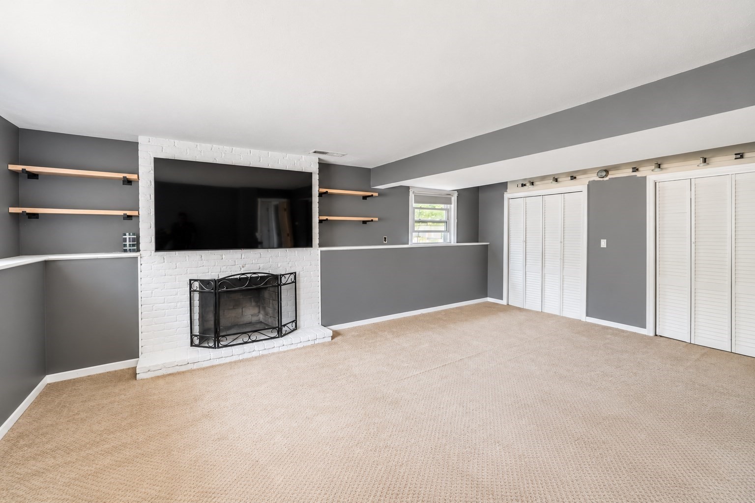 23 Gratto Rd