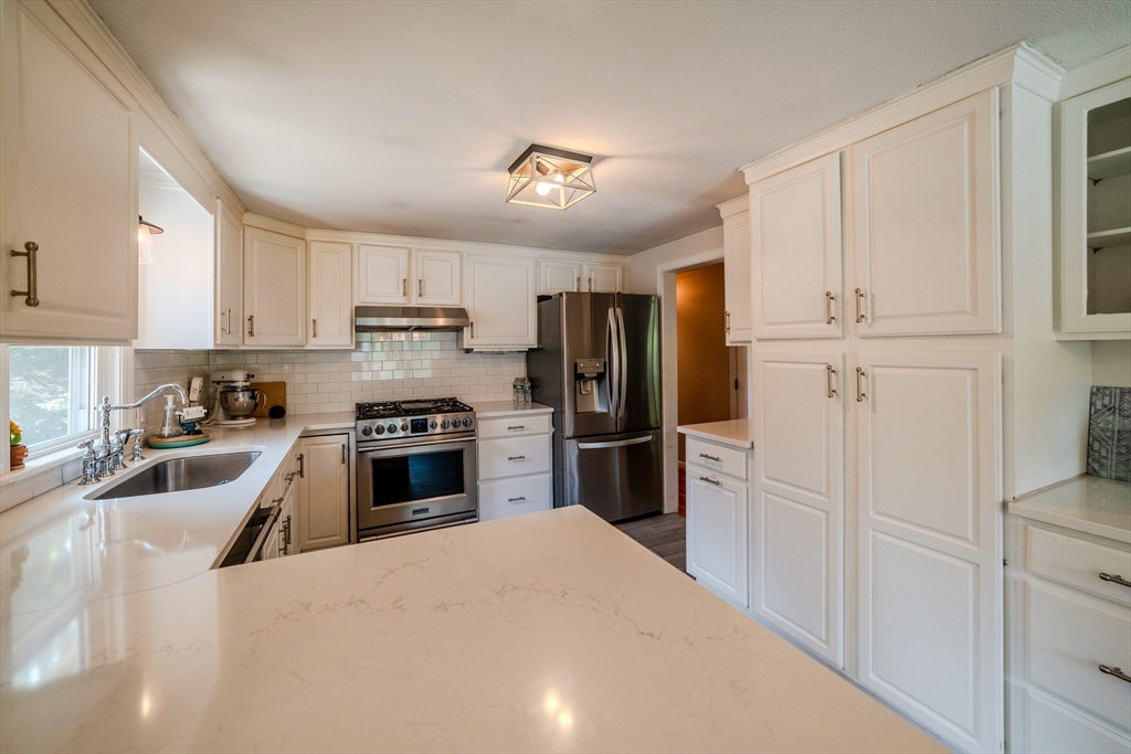23 Gratto Rd