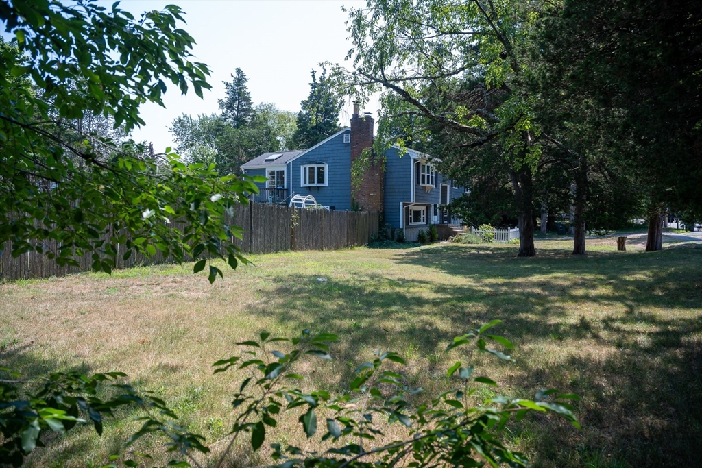 23 Gratto Rd