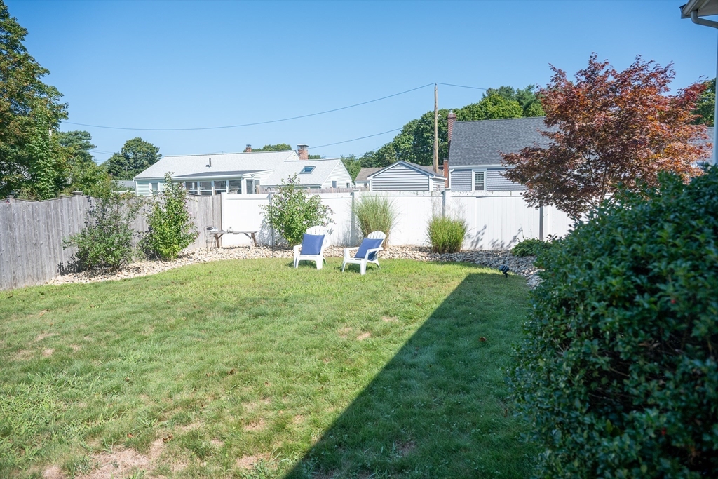 156 Oak St