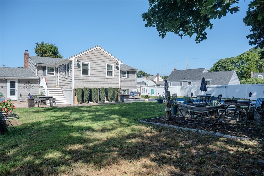 156 Oak St