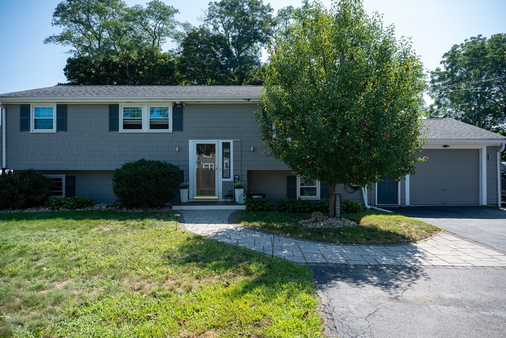 156 Oak St