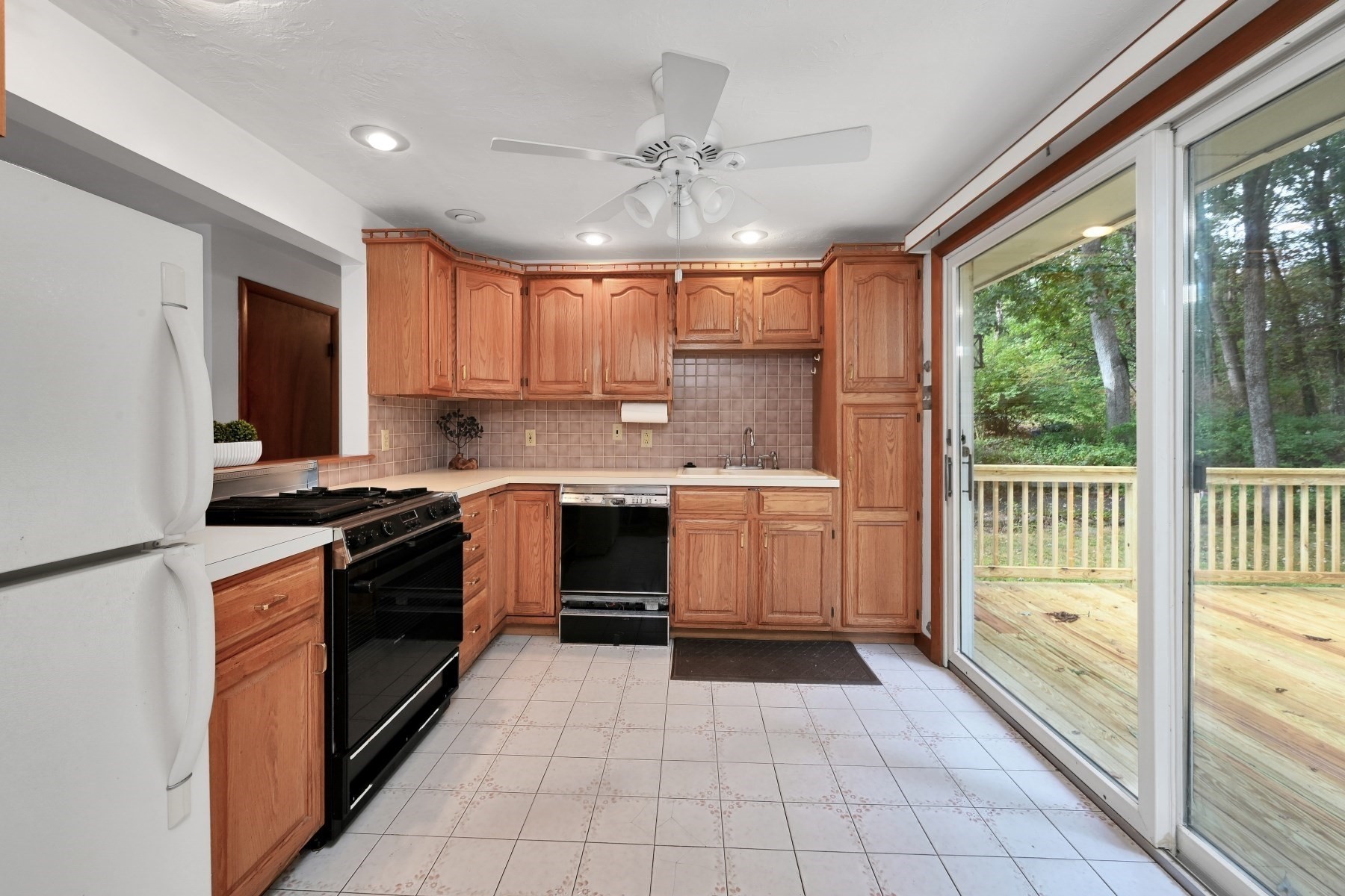132 Forest St