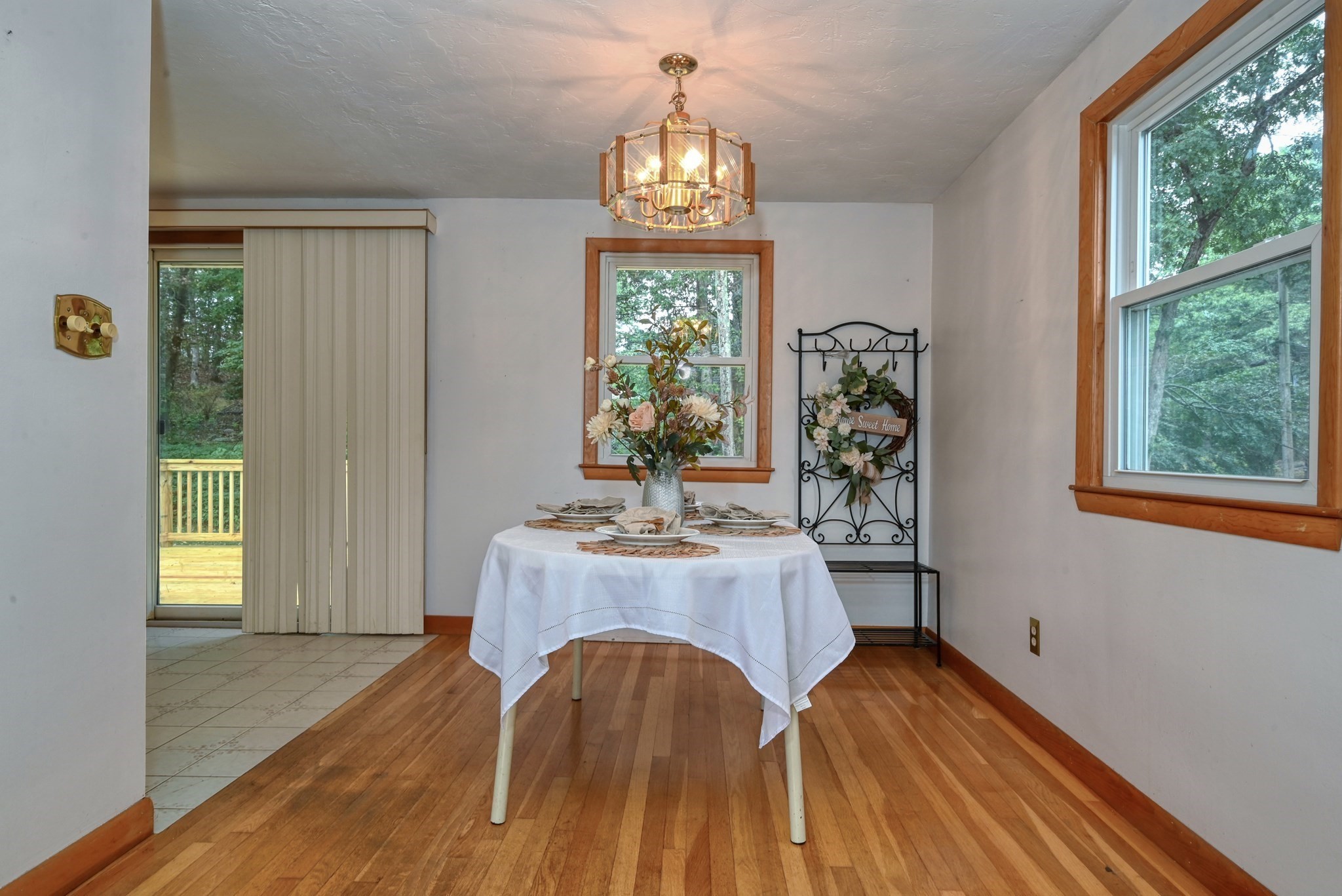 132 Forest St