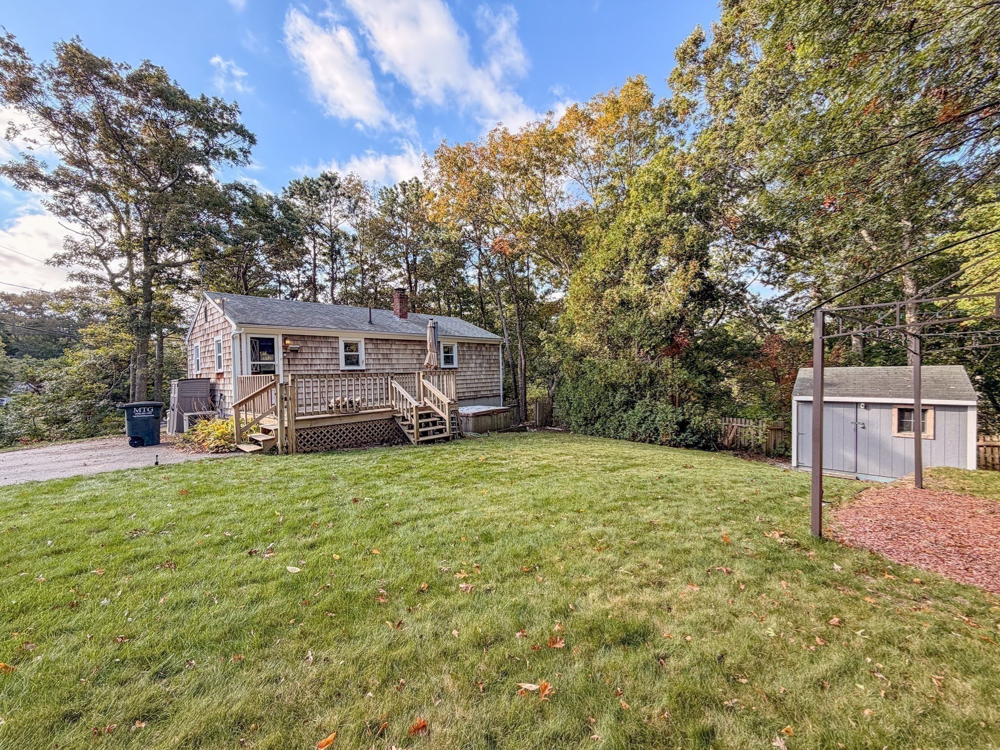 64 Hillside Dr